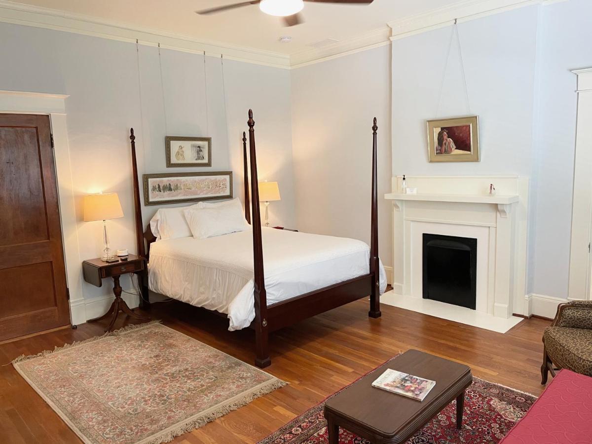 Gillen House Bed And Breakfast Maxeys Exterior foto